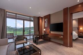 DoubleTree by Hilton Guangzhou Science City-Free Shuttle Bus Service D