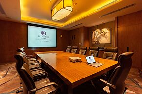 DoubleTree by Hilton Guangzhou Science City-Free Shuttle Bus Service D