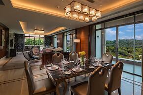 DoubleTree by Hilton Guangzhou Science City-Free Shuttle Bus Service D
