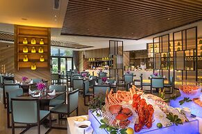 DoubleTree by Hilton Guangzhou Science City-Free Shuttle Bus Service D