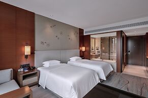 DoubleTree by Hilton Guangzhou Science City-Free Shuttle Bus Service D