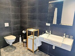 Saint Tropez Boutique Hotel