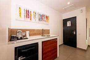 Saint Tropez Boutique Hotel