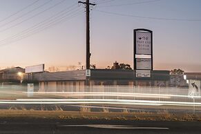 West End Motor Lodge