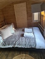 Stonehenge Inn
