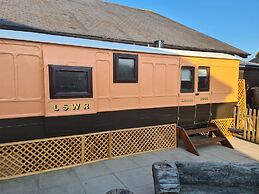 Stonehenge Inn