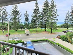 Burleigh Esplanade Apartments
