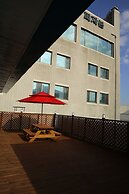 Ekonomy Hotel Gumi