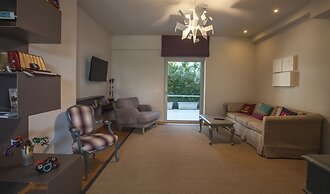 Scale Suites