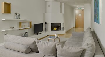 Scale Suites