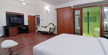 White Pearl Suites