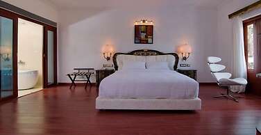 White Pearl Suites
