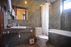 Ruby Hotel