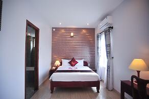 Ruby Hotel