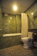 Ruby Hotel