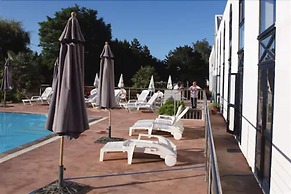 Agape Hotel