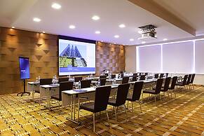 Adagio Premium Dubai Al Barsha