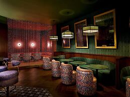 Adagio Premium Dubai Al Barsha