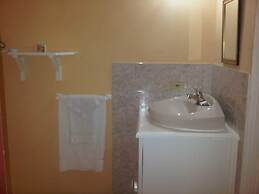 Treasure's Comfort Inn