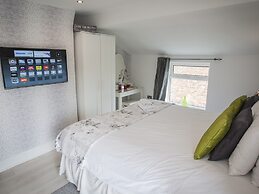 Leicester Hotel