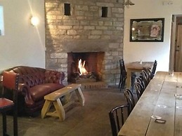 The Cross Keys Inn