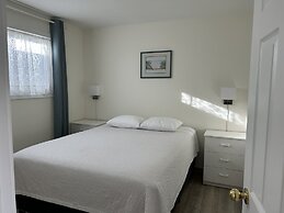 Empire Motel