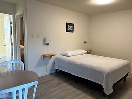 Empire Motel
