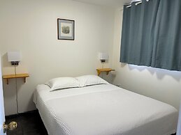 Empire Motel