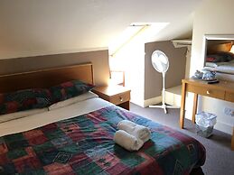 Smiths Hotel