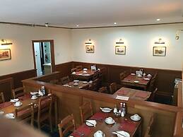 Smiths Hotel