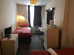 Smiths Hotel