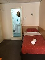 Smiths Hotel