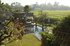 Ngeluwungan Boutique Villa