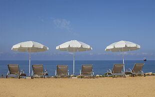 King Evelthon Beach Hotel & Resort