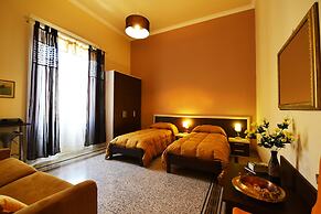 174 Via Roma