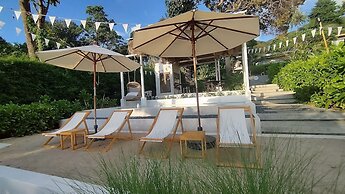 Nest Sense Resort