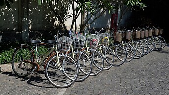 Almanity Hoi An Resort & Spa
