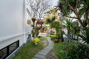 Riverside Impression Villa