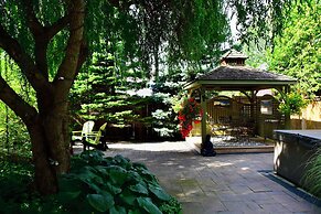 Explorer House