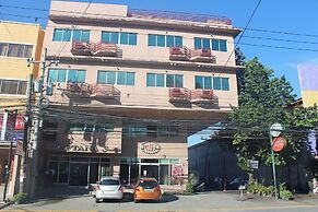 Oftana Suites Cebu near Oakridge