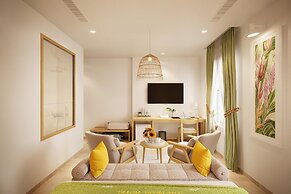 The Pearl Hotel