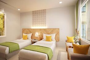 The Pearl Hotel