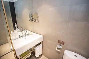 Freshfields Hotel