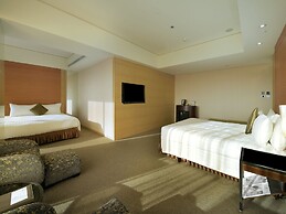 Freshfields Hotel