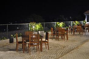Amaara Sky Hotel
