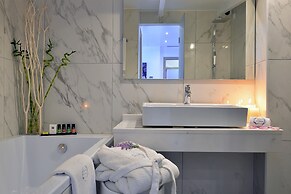 TRYP by Wyndham Corfu Dassia
