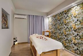 TRYP by Wyndham Corfu Dassia