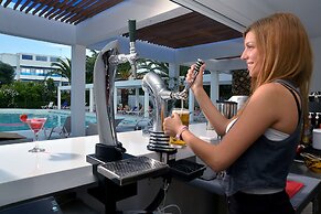 TRYP by Wyndham Corfu Dassia