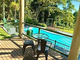 Jackaroo Treehouse Mission Beach - Hostel