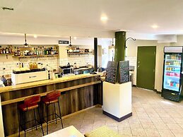 Jackaroo Treehouse Mission Beach - Hostel
